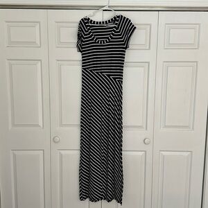 Athleta t-shirt maxi dress